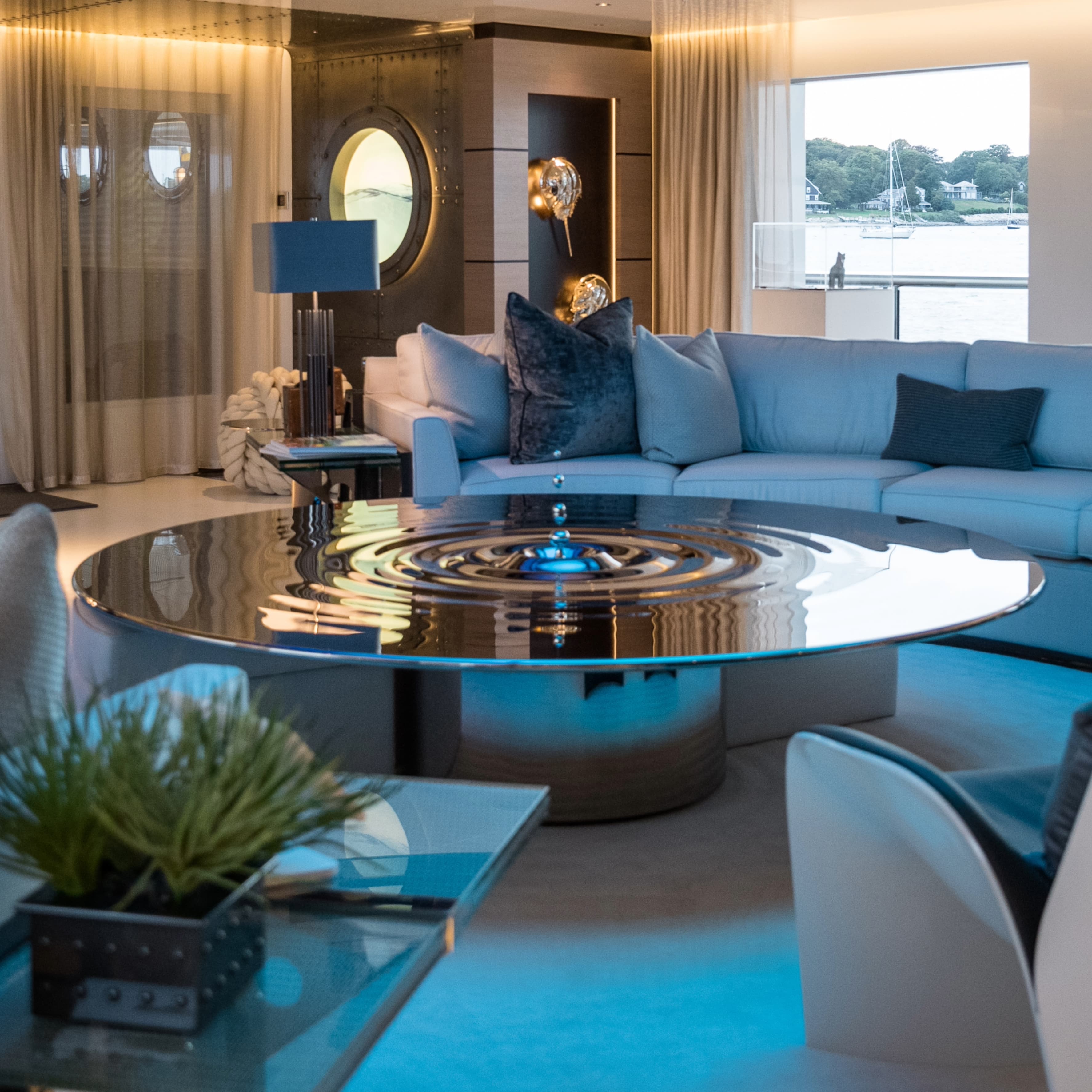 Superyacht Ripple Table